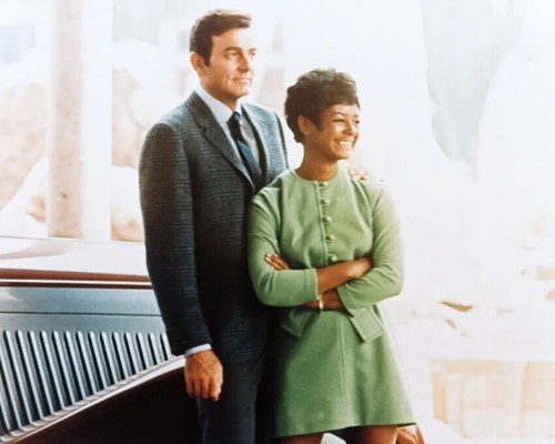 Mannix gail fisher - gail,
